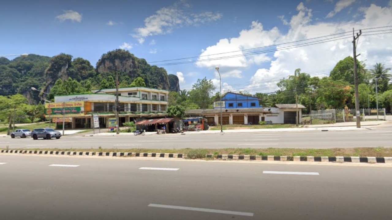 Photo of Others in Ao Luek