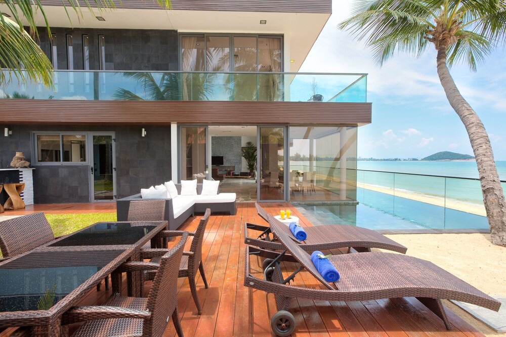 Photo of Outdoor in Lipa Noi