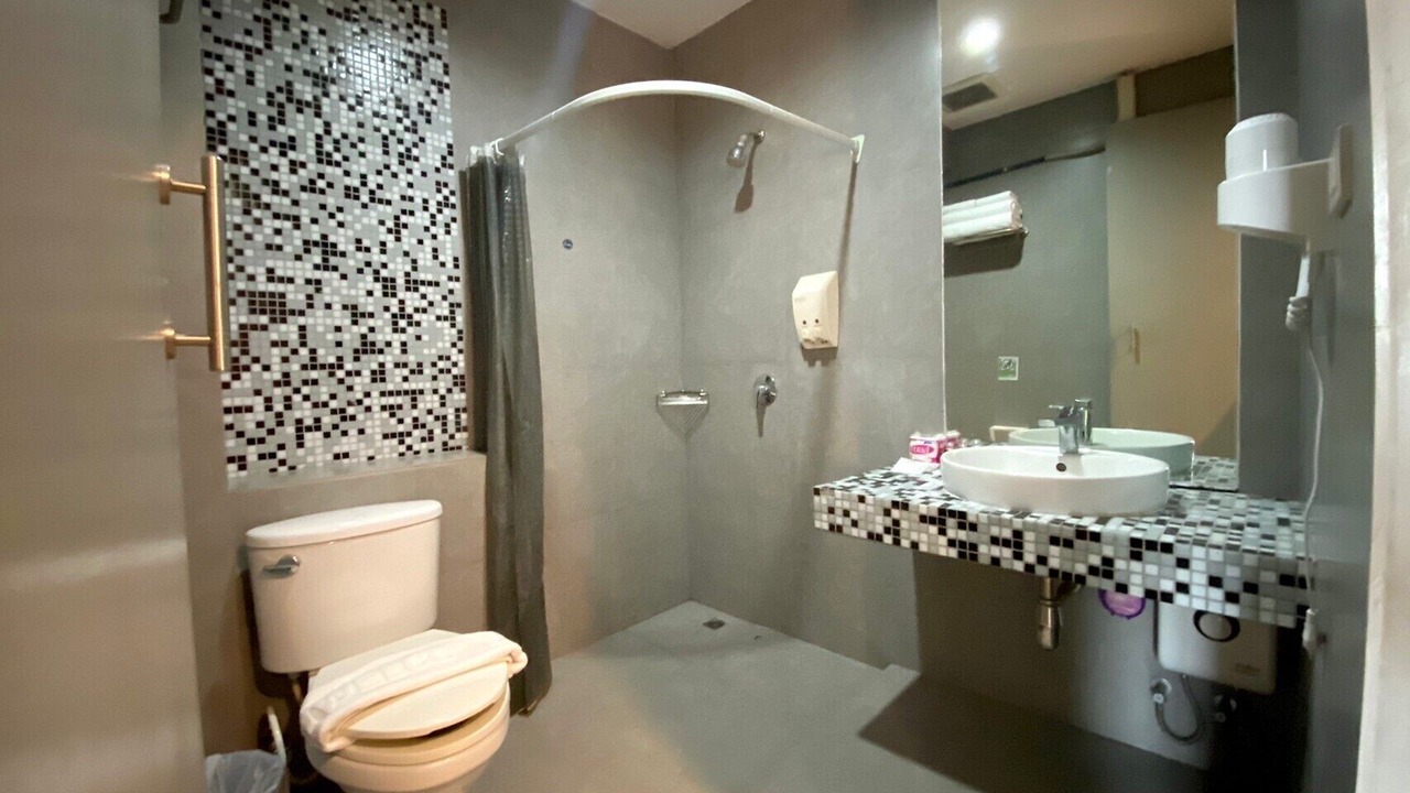 Photo of Bathroom in Lat Krabang