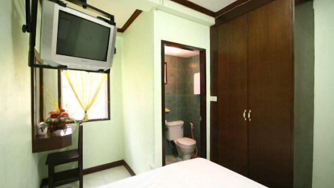 Photo of Bedroom in Chana Songkhram