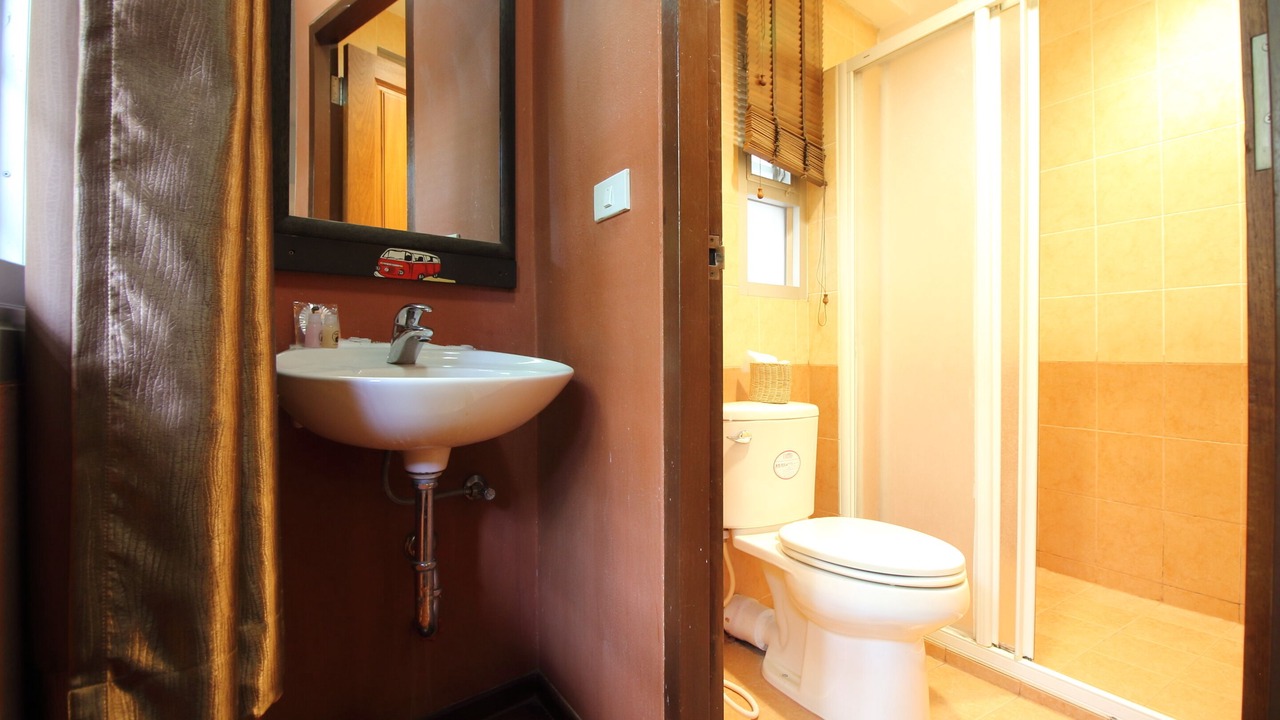Photo of Bathroom in Talat Yot