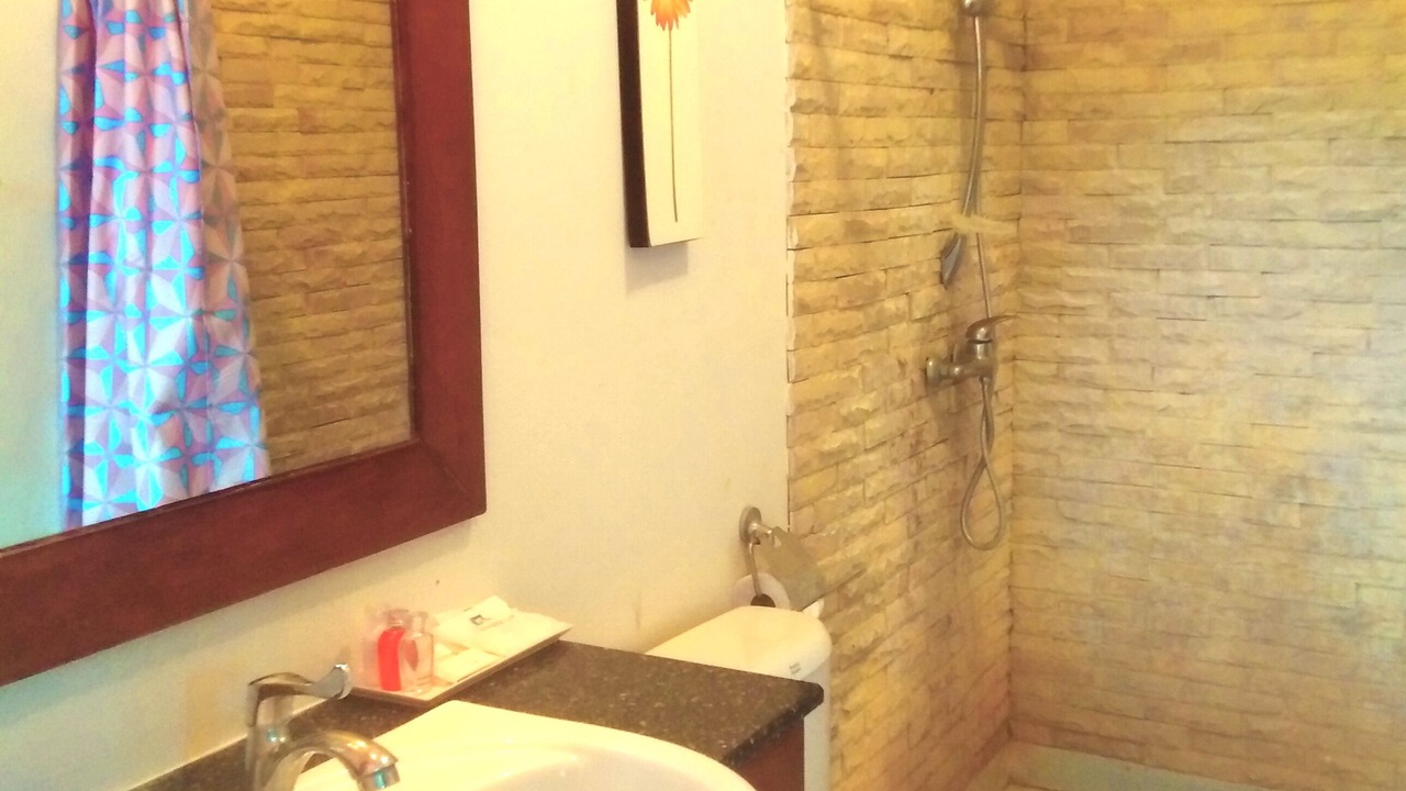 Photo of Bathroom in Khanong Phra