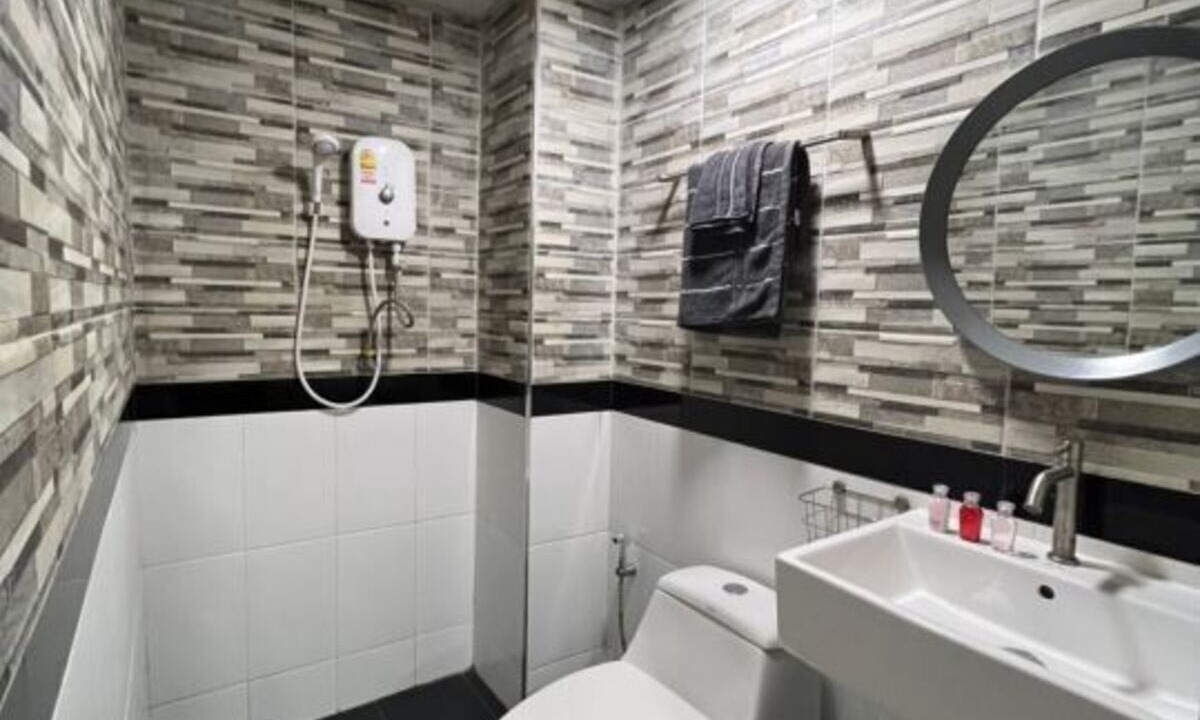 Photo of Bathroom in Phra Khanong Nuea