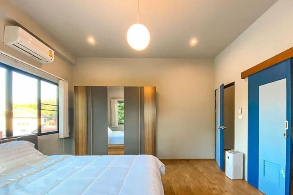 Photo of Bedroom in Su Thep