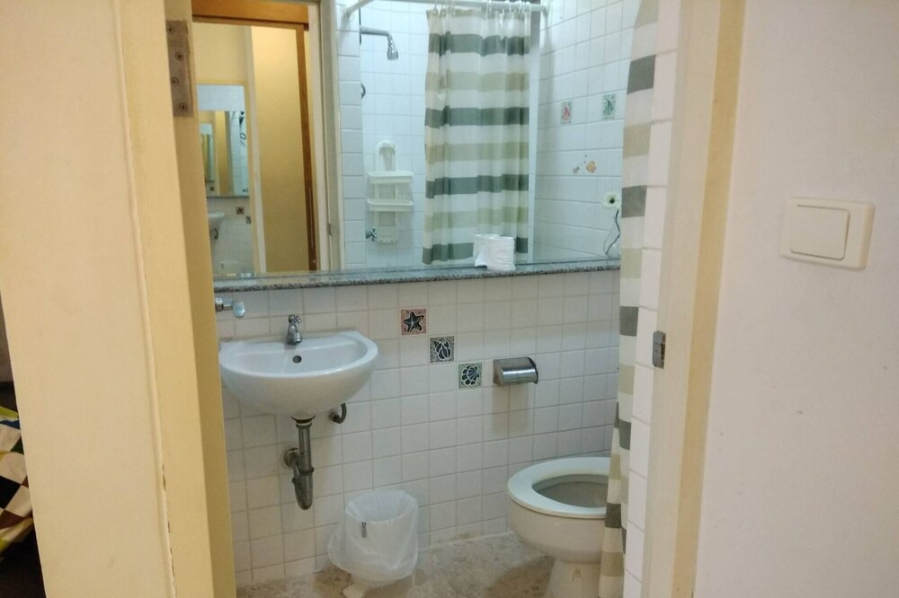 Photo of Bathroom in Huai Khwang
