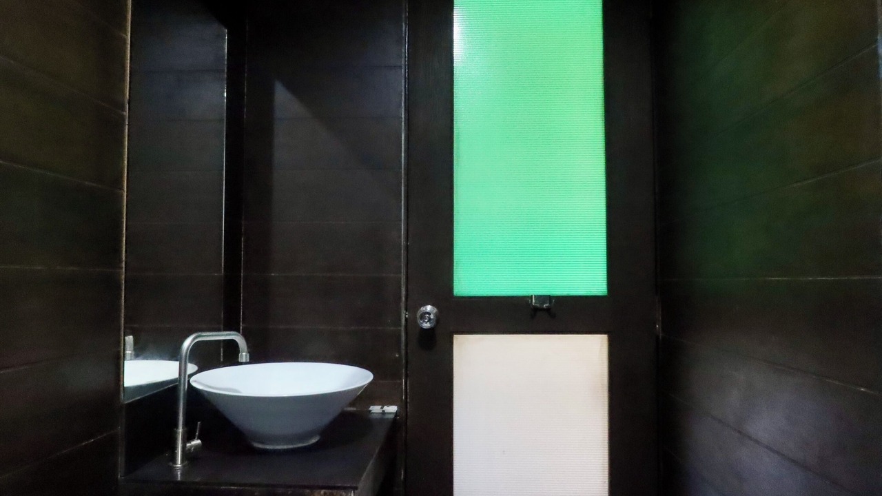 Photo of Bathroom in Ko Phi Phi