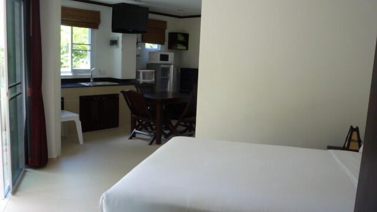 Photo of Bedroom in Maret
