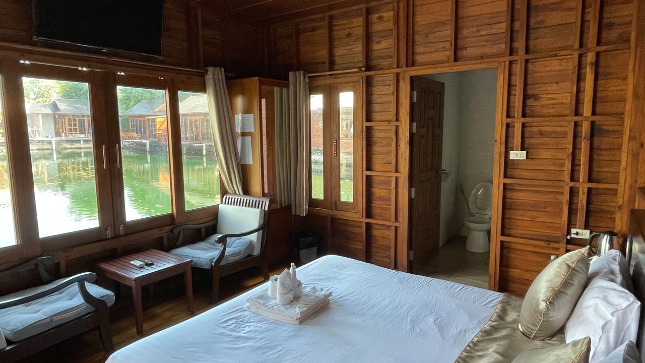 Photo of Bedroom in Pong