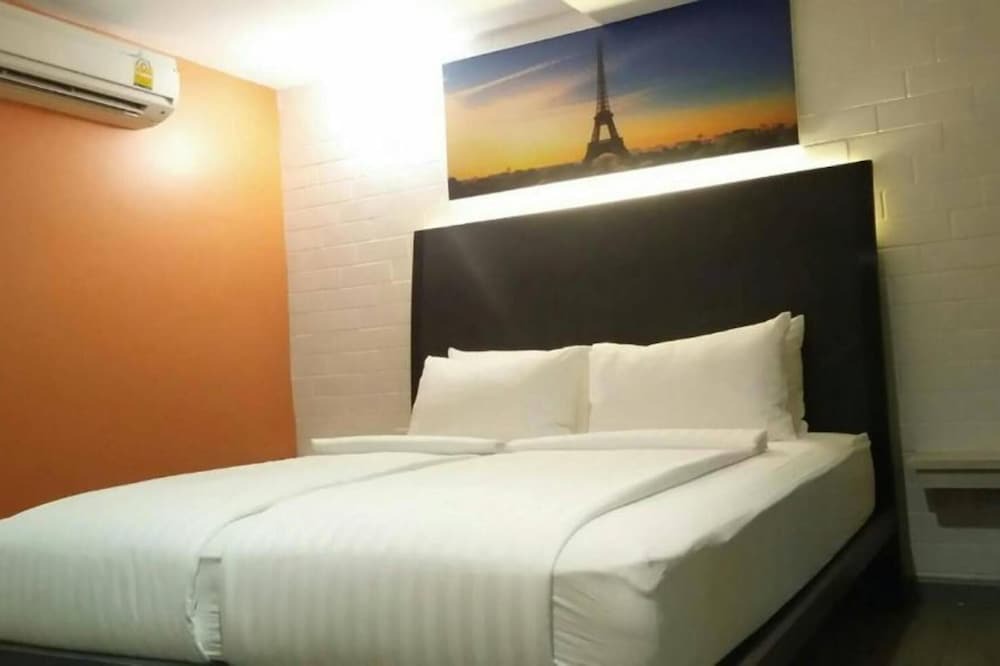 Photo of Bedroom in Suan Luang
