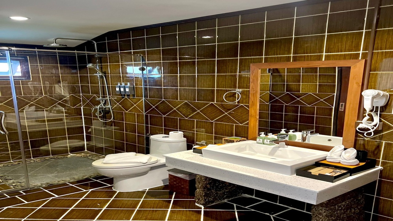 Photo of Bathroom in Tha Sala