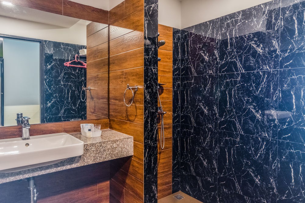 Photo of Bathroom in Pong