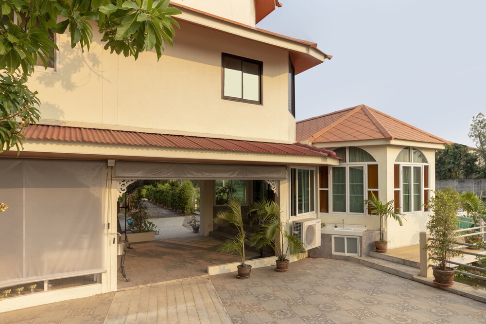 Photo of Outdoor in Khum Thong