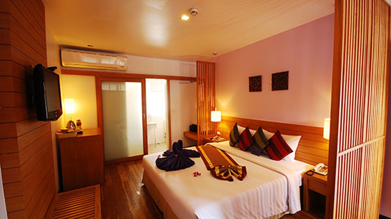 Photo of Bedroom in Thung Maha Mek