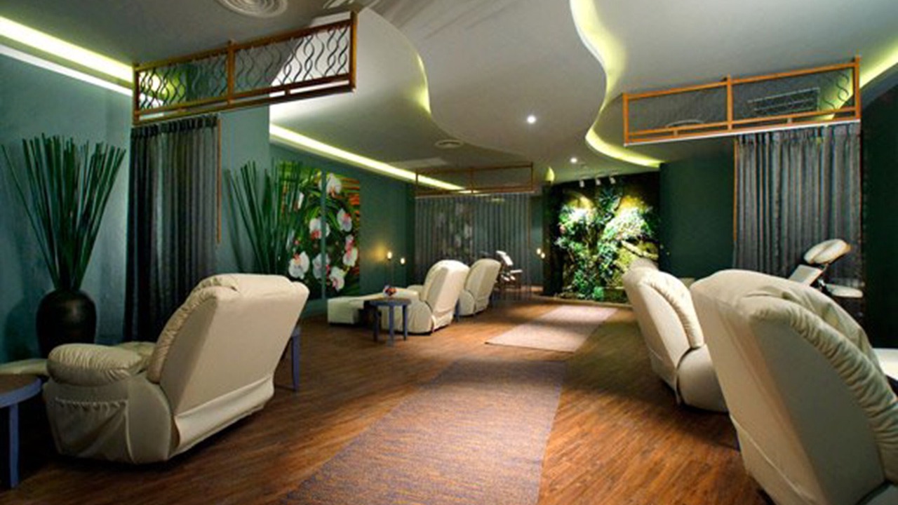 Photo of Bedroom in Khlong Toei Nuea