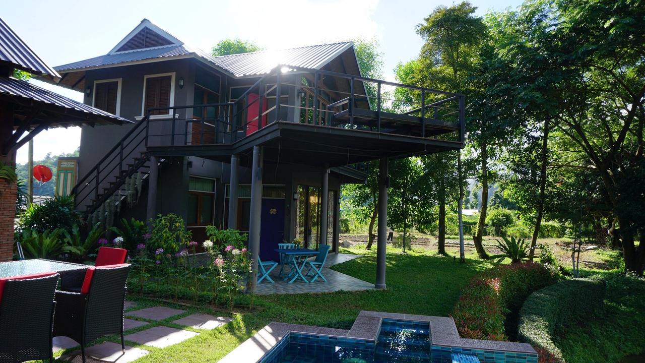 Photo of Outdoor in Fang