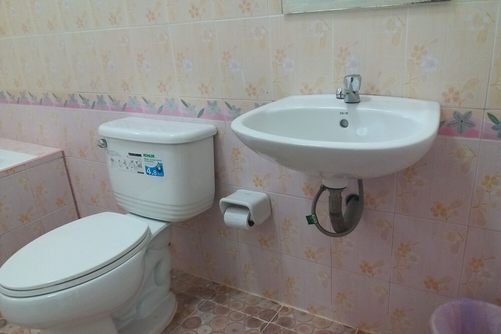 Photo of Bathroom in Sarika