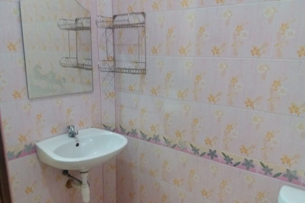 Photo of Bathroom in Sarika
