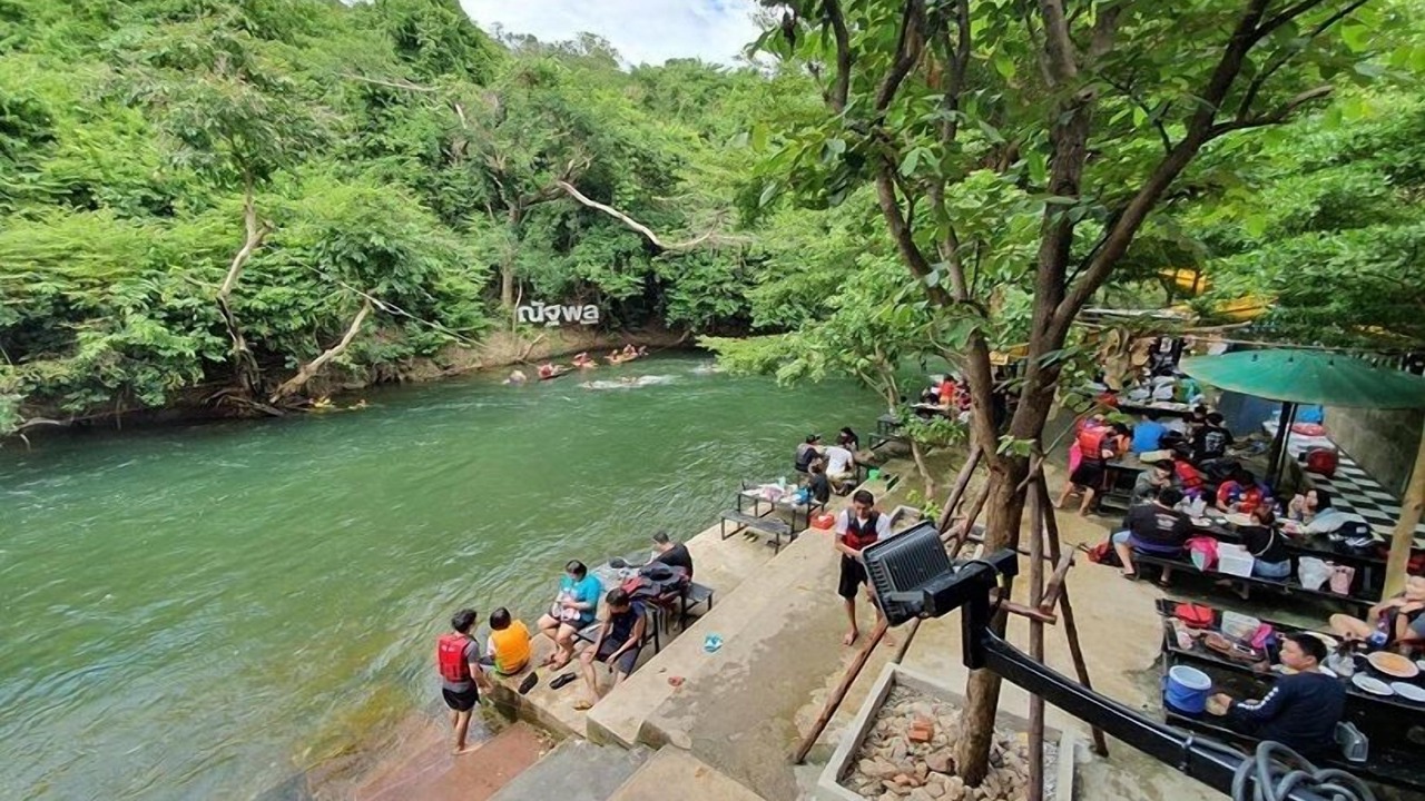 Photo of Others in Song Phi Nong