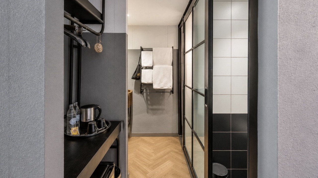 Photo of Bathroom in Talat Noi