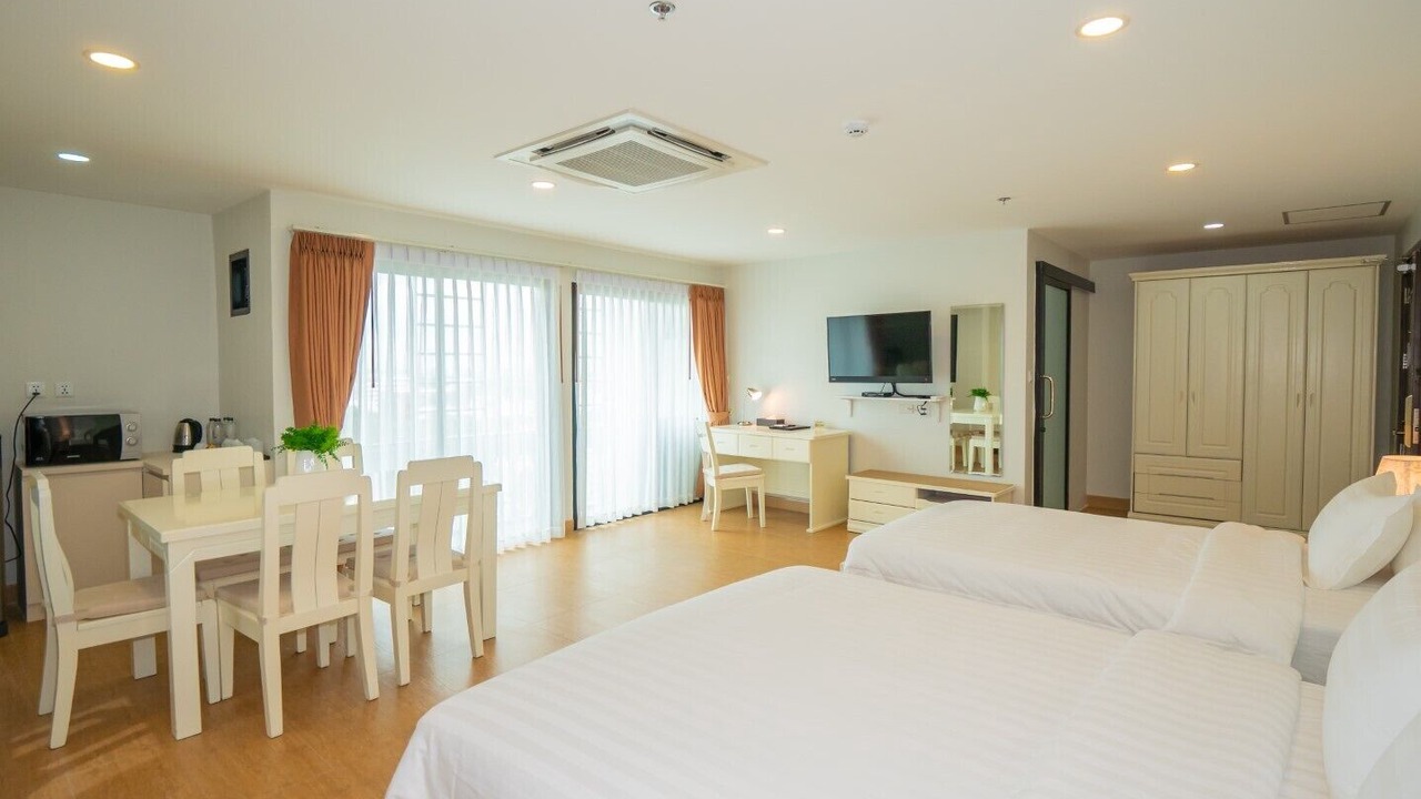 Photo of Bedroom in Huai Khwang