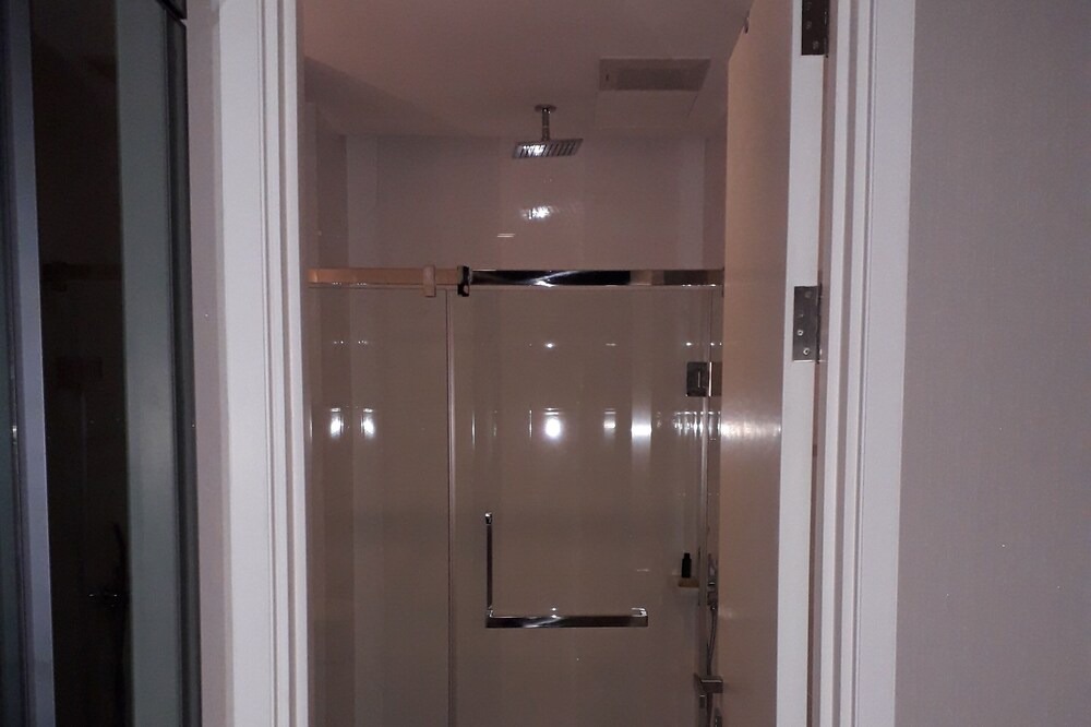 Photo of Bathroom in Phra Khanong Nuea