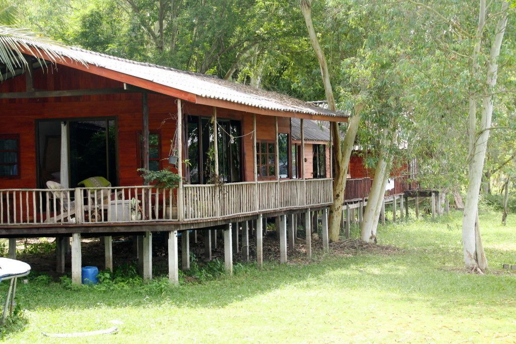 Photo of Buildings in Pluak Daeng