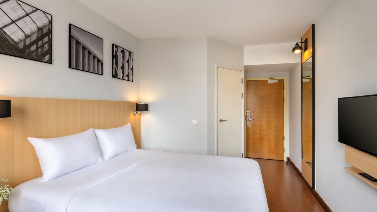 Photo of Bedroom in Thung Maha Mek