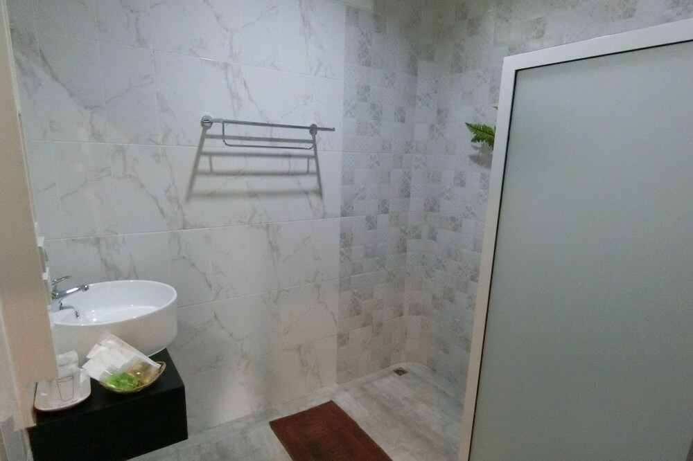 Photo of Bathroom in Sarika