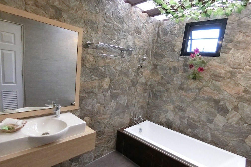 Photo of Bathroom in Sarika
