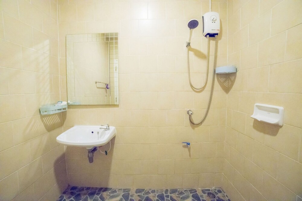 Photo of Bathroom in Khu Khot