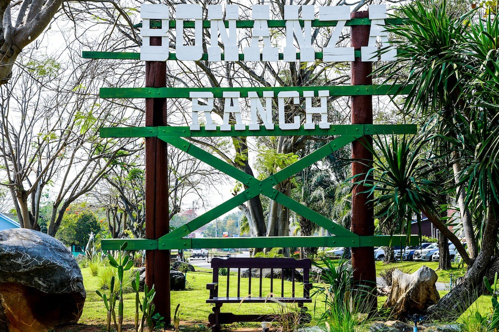 Photo of Outdoor in Khanong Phra