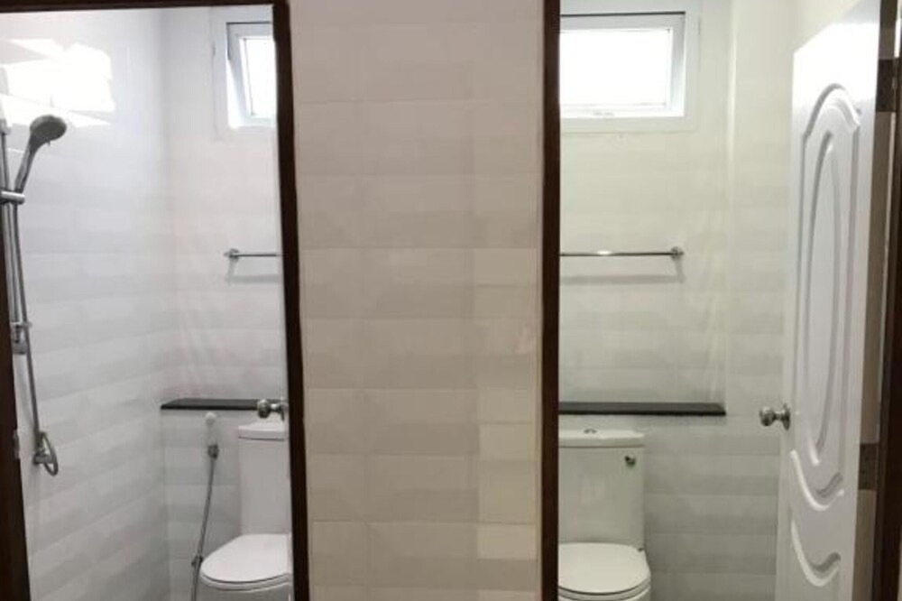 Photo of Bathroom in La-ngu