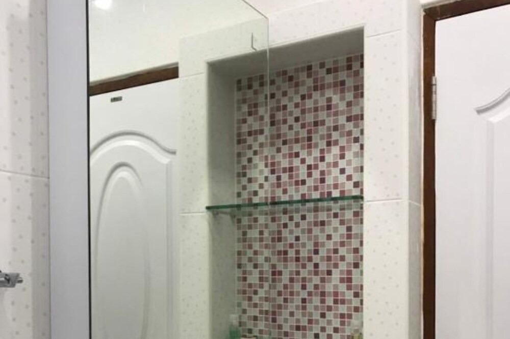 Photo of Bathroom in La-ngu
