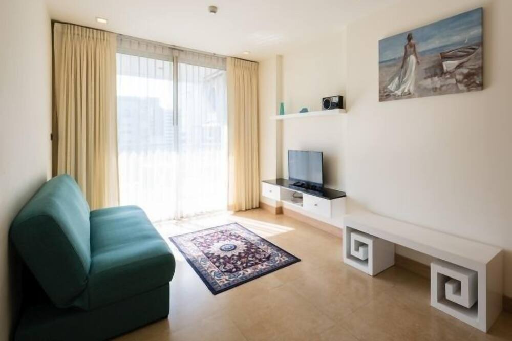 Photo of Bedroom in Pratumnak Hill