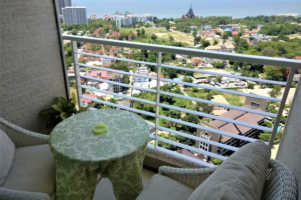 Photo of Patio Balcony in North Pattaya