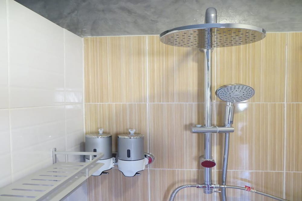 Photo of Bathroom in Saladan