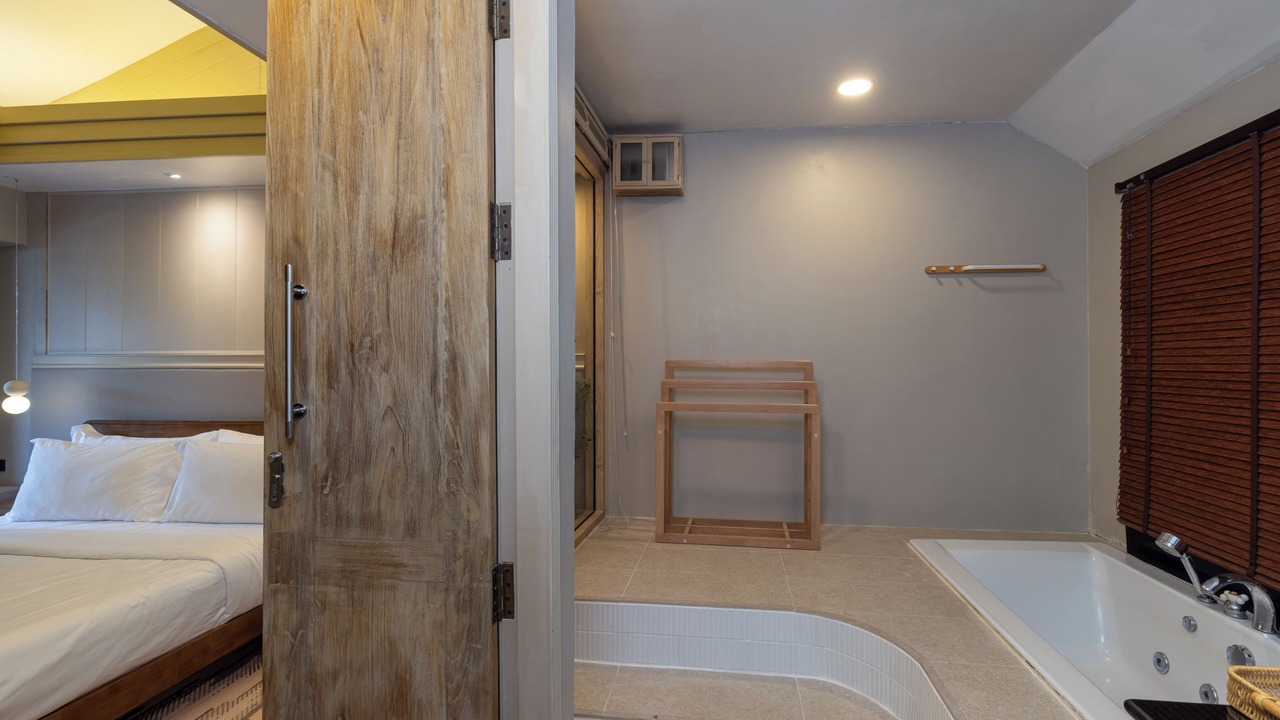 Photo of Bathroom in Pong Yaeng