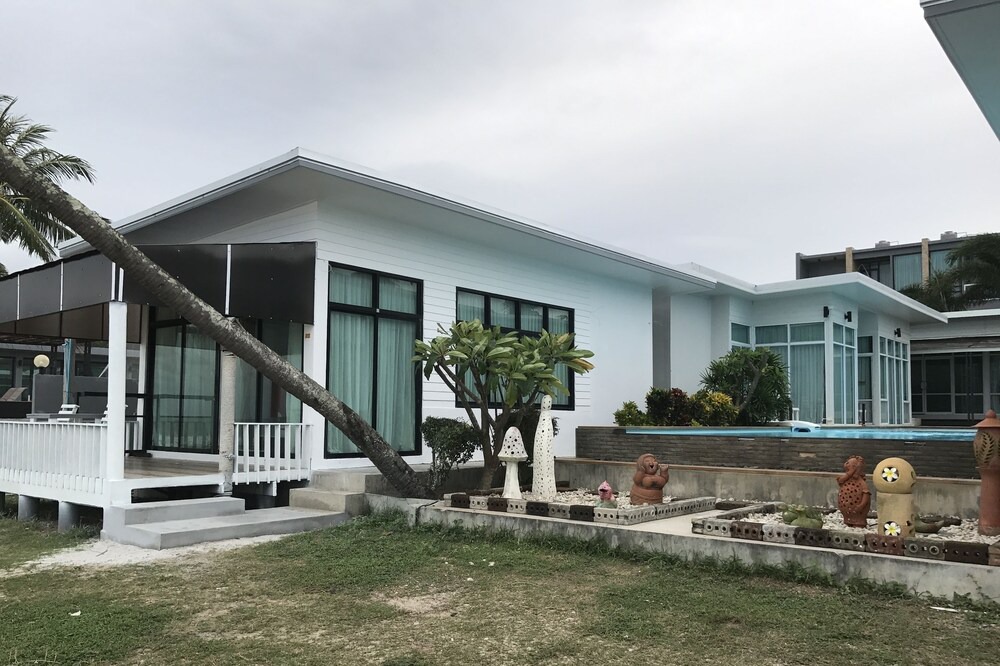 Photo of Patio Balcony in Khanom