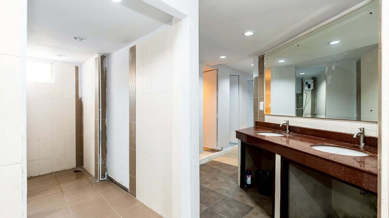Photo of Bathroom in Talat Yot