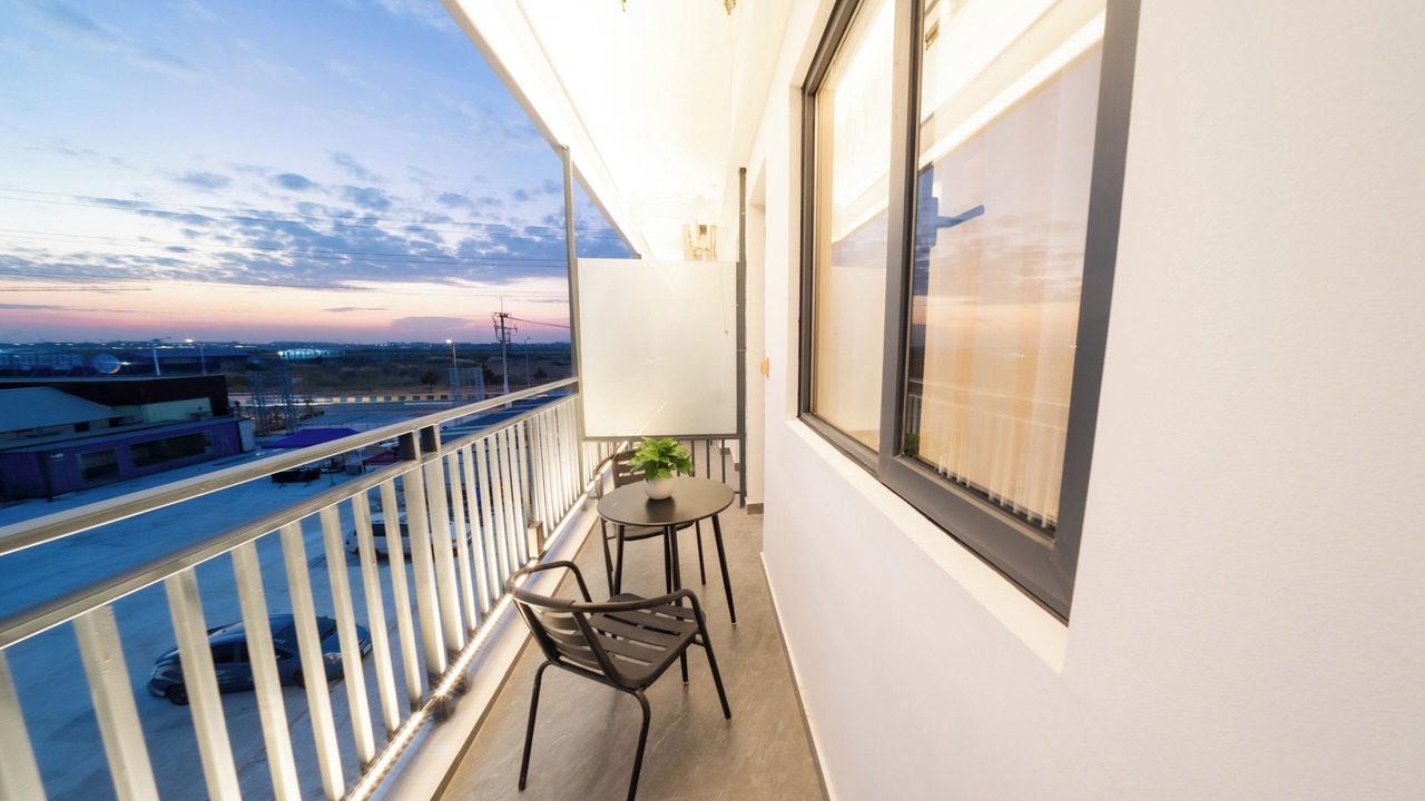 Photo of Patio Balcony in Chamkar Mon