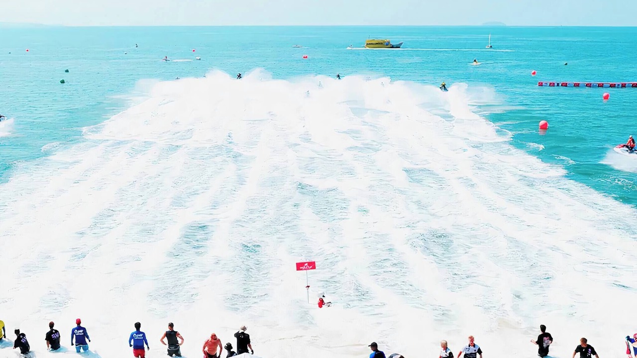 Photo of Others in Pattaya Bay