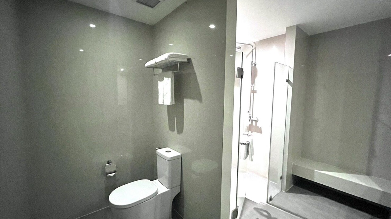 Photo of Bathroom in Huai Khwang