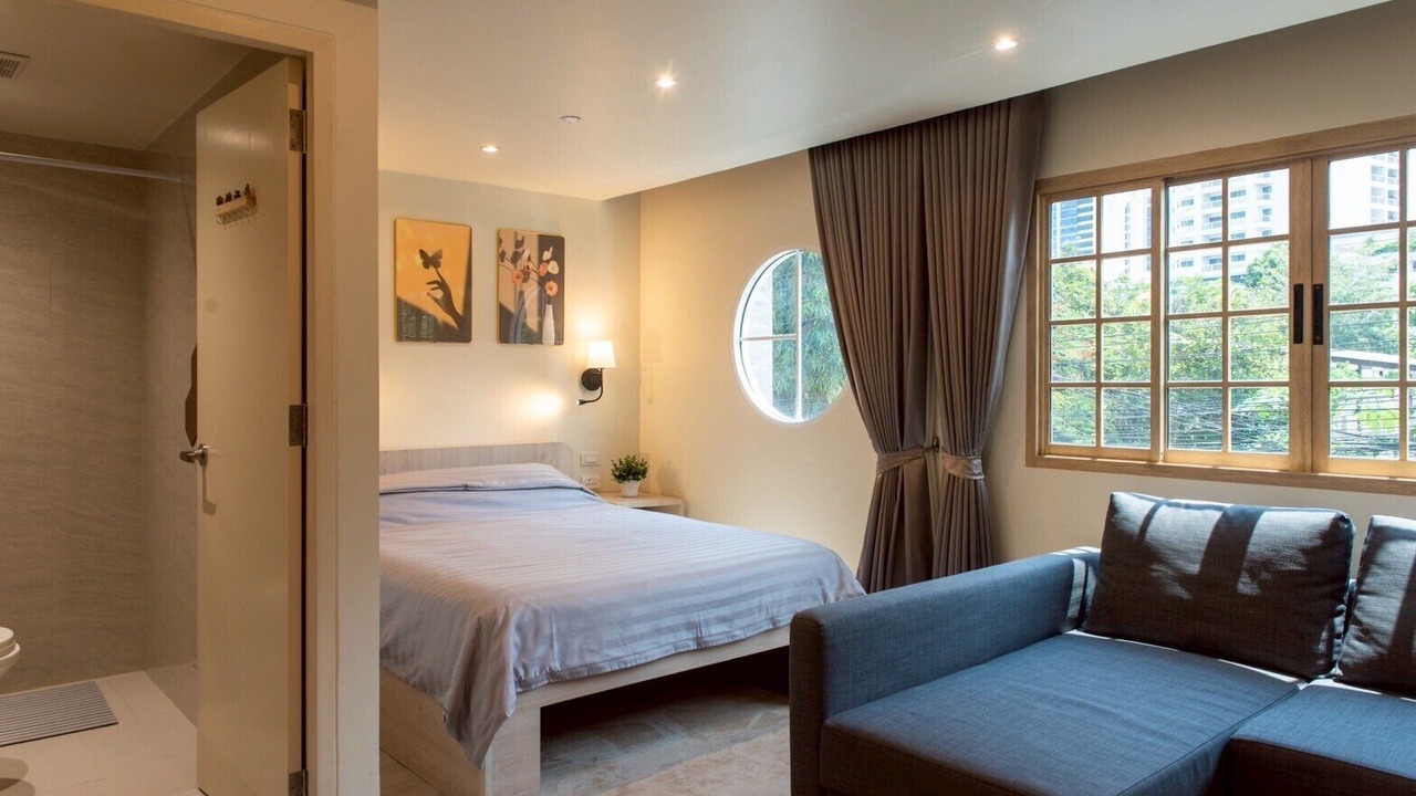 Photo of Bedroom in Asoke