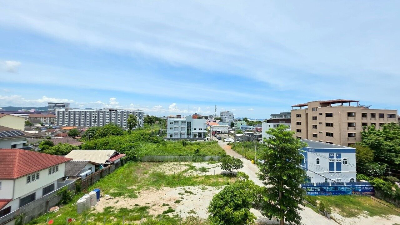 Photo of Outdoor in Saen Suk
