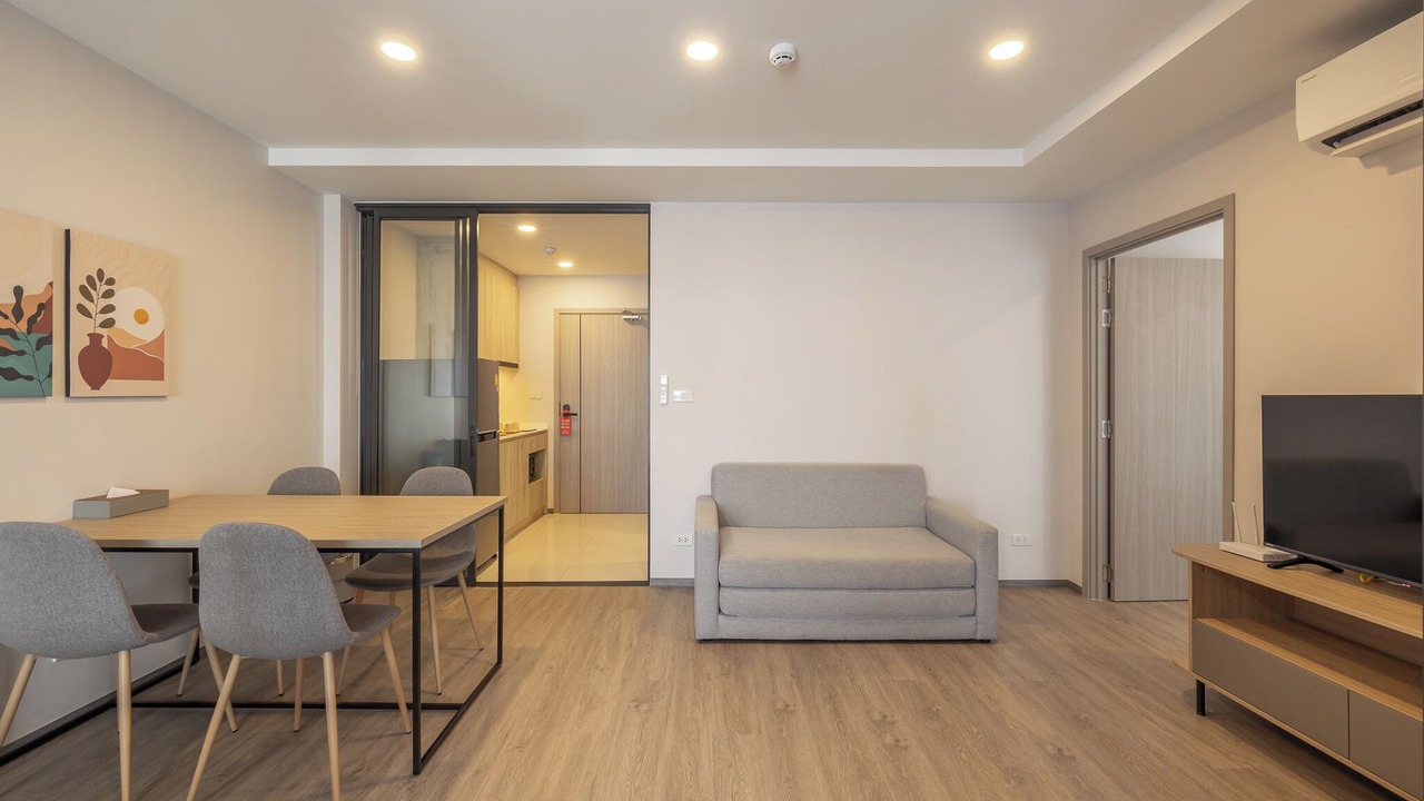 Photo of Bedroom in Salaya