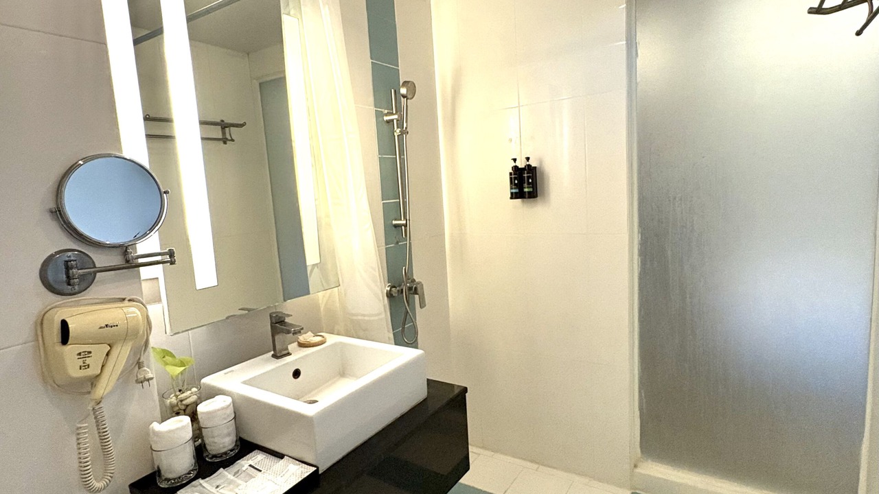 Photo of Bathroom in Phra Khanong Nuea