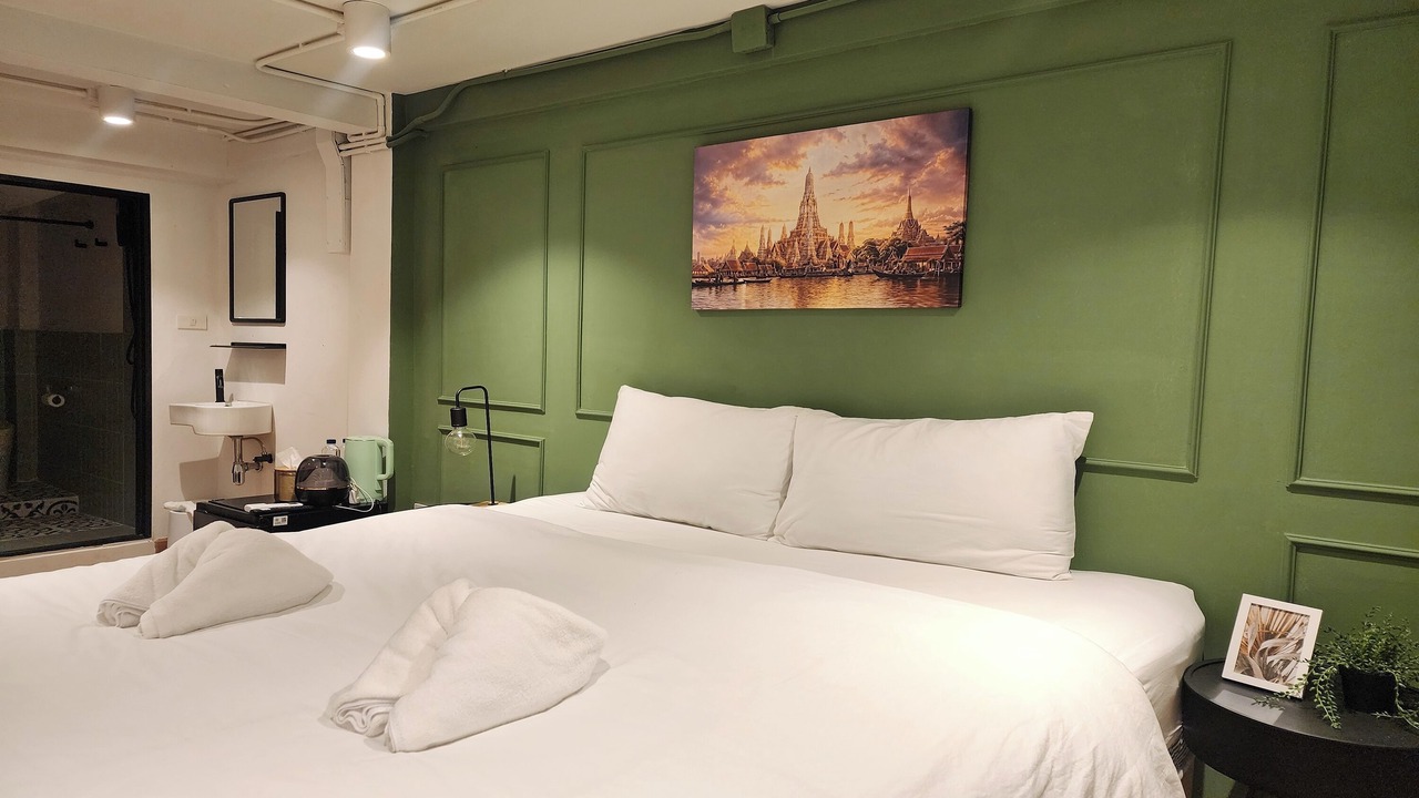 Photo of Bedroom in Wat Sam Phraya