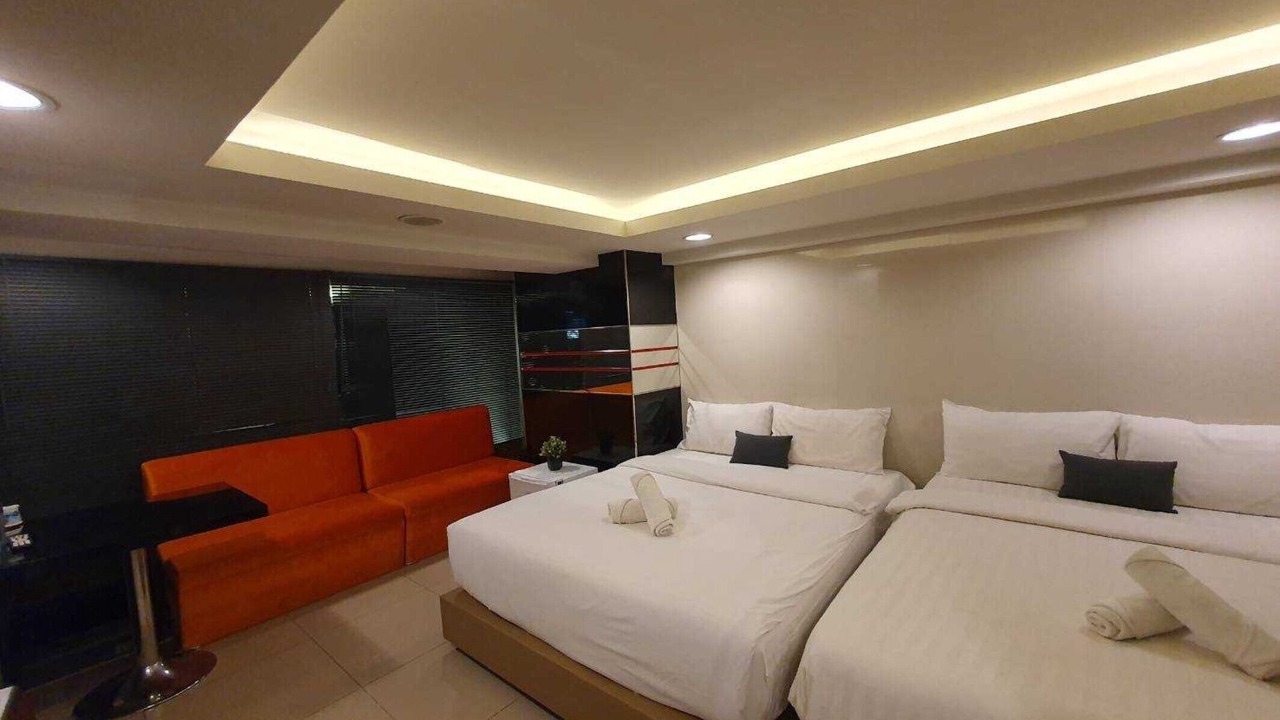 Photo of Bedroom in Thanon Phaya Thai
