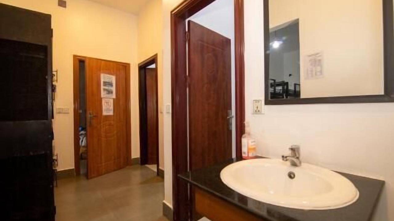 Photo of Bathroom in Daun Penh