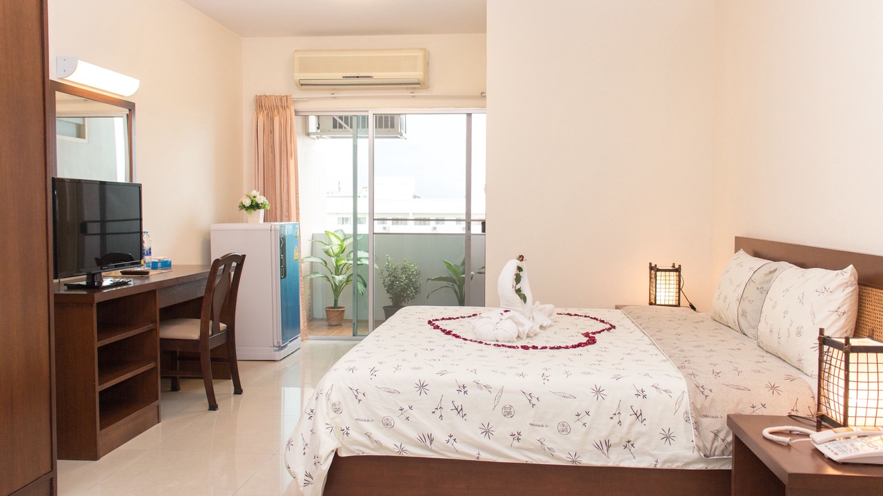 Photo of Bedroom in Phra Khanong Nuea